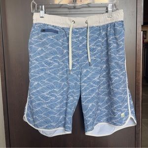 Men’s Vuori board shorts
